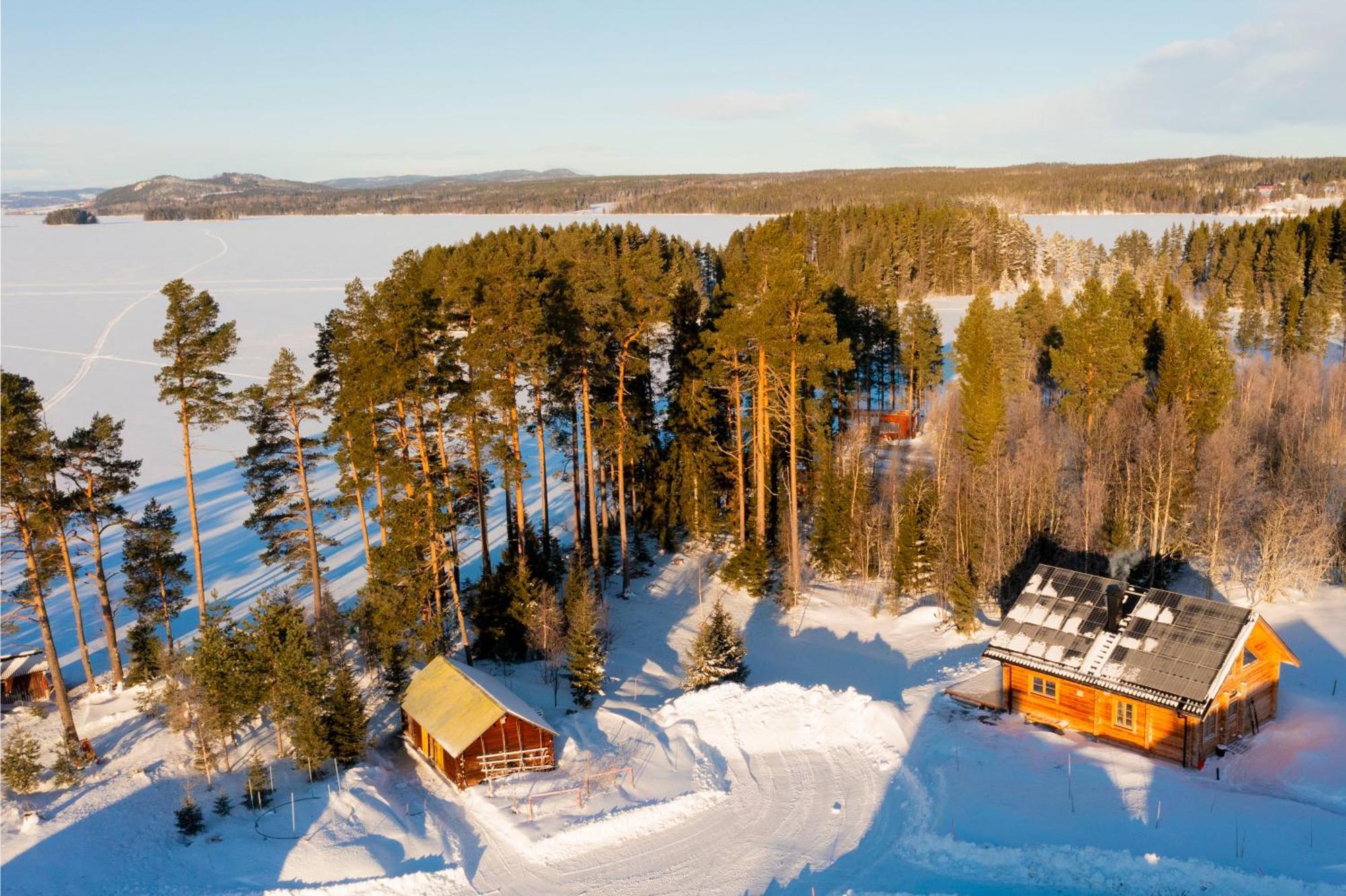 Blockhaus Am See - Komfort Umgeben Von Natur! Nalden Ngoại thất bức ảnh